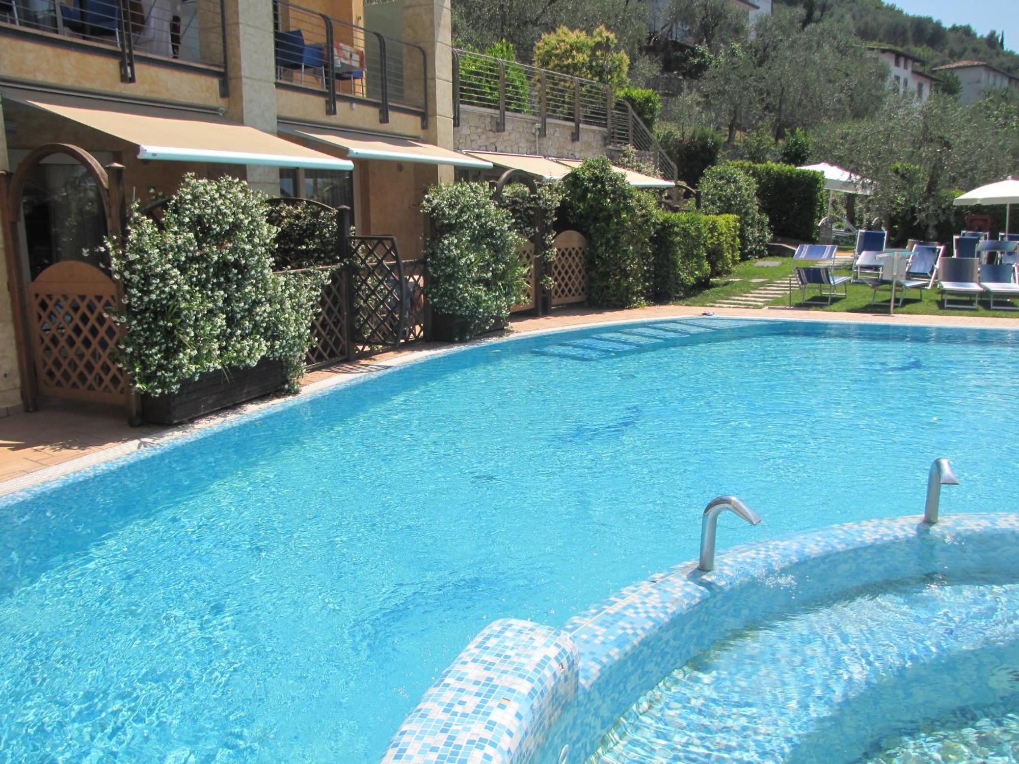 Penthouse Casa Alkea Masse Lake View Brenzone Extérieur photo