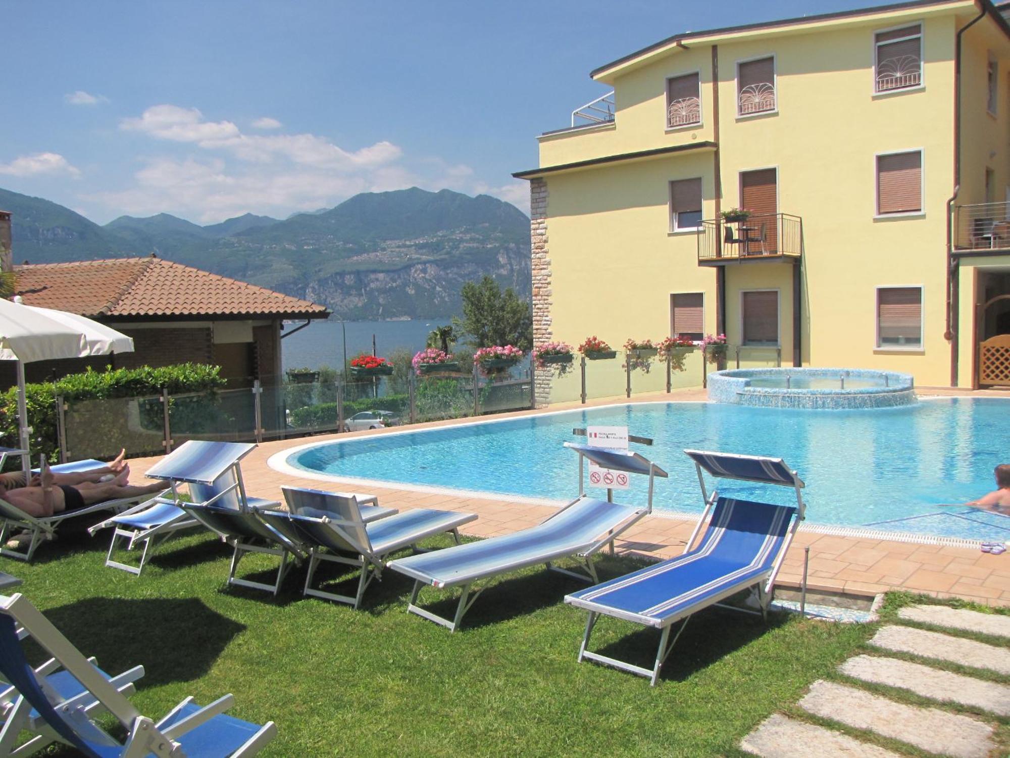 Penthouse Casa Alkea Masse Lake View Brenzone Extérieur photo
