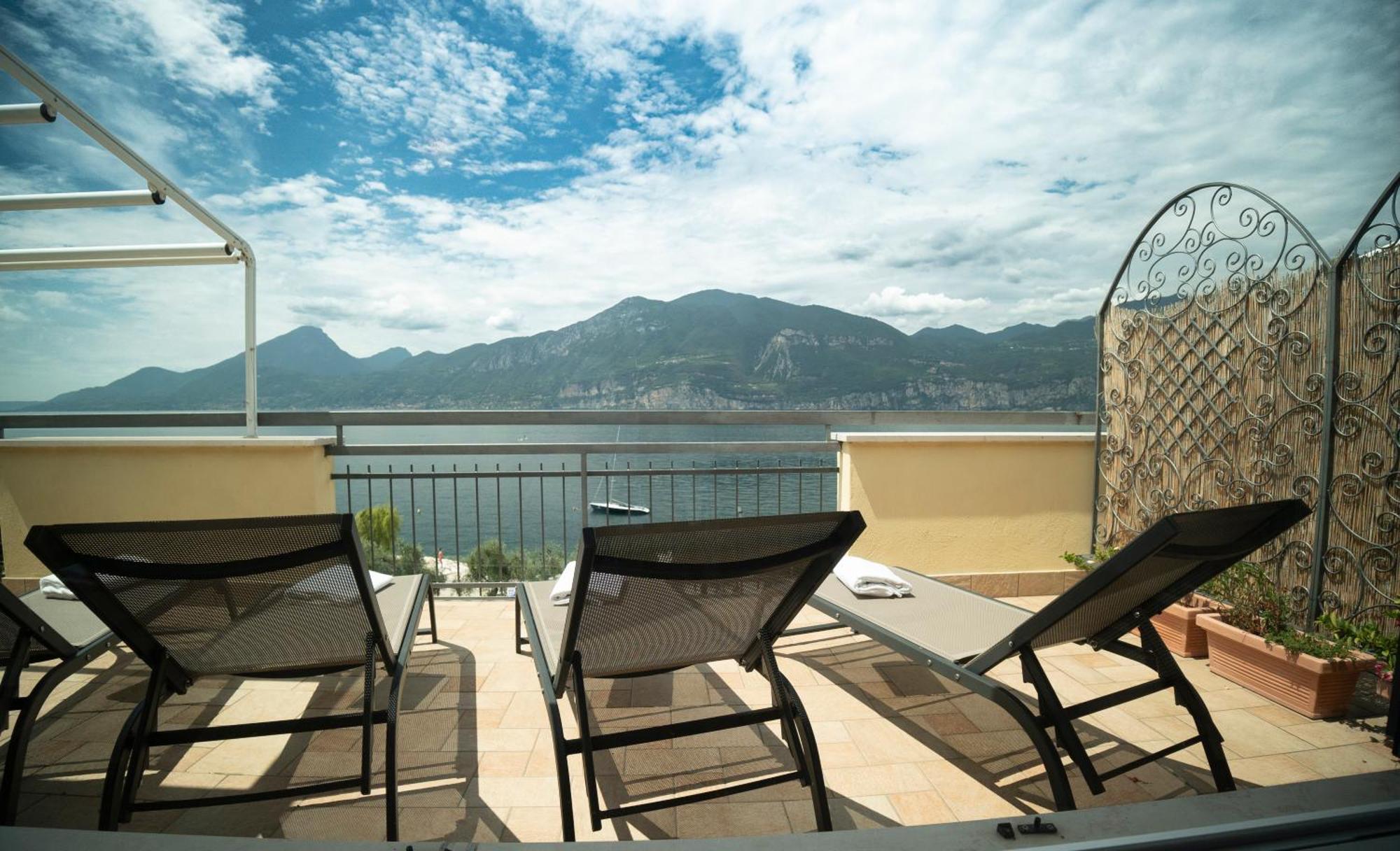Penthouse Casa Alkea Masse Lake View Brenzone Extérieur photo